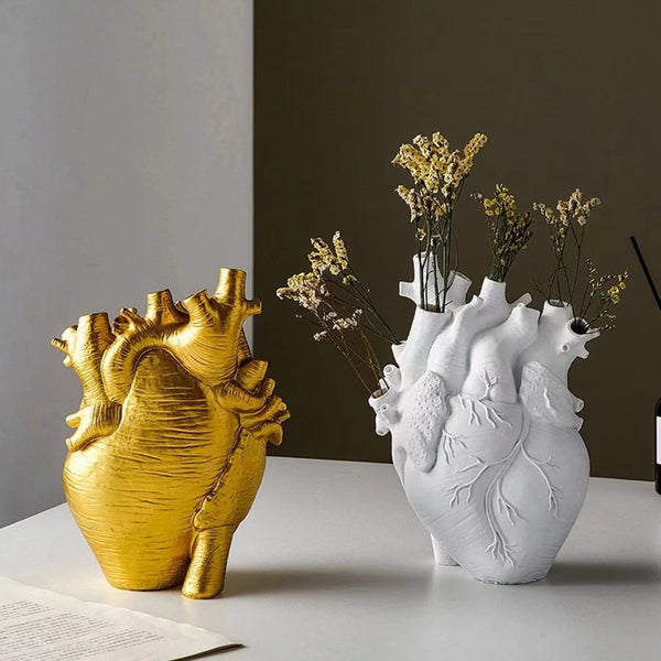 Heart-Shaped Resin Vase - Modern Decorative Vase for Home and Office